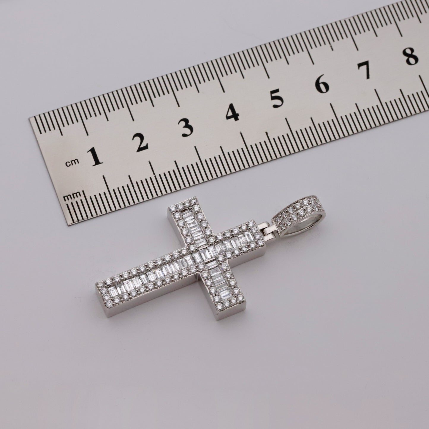 9ct White Gold 2.52ct Diamond Cross Pendant