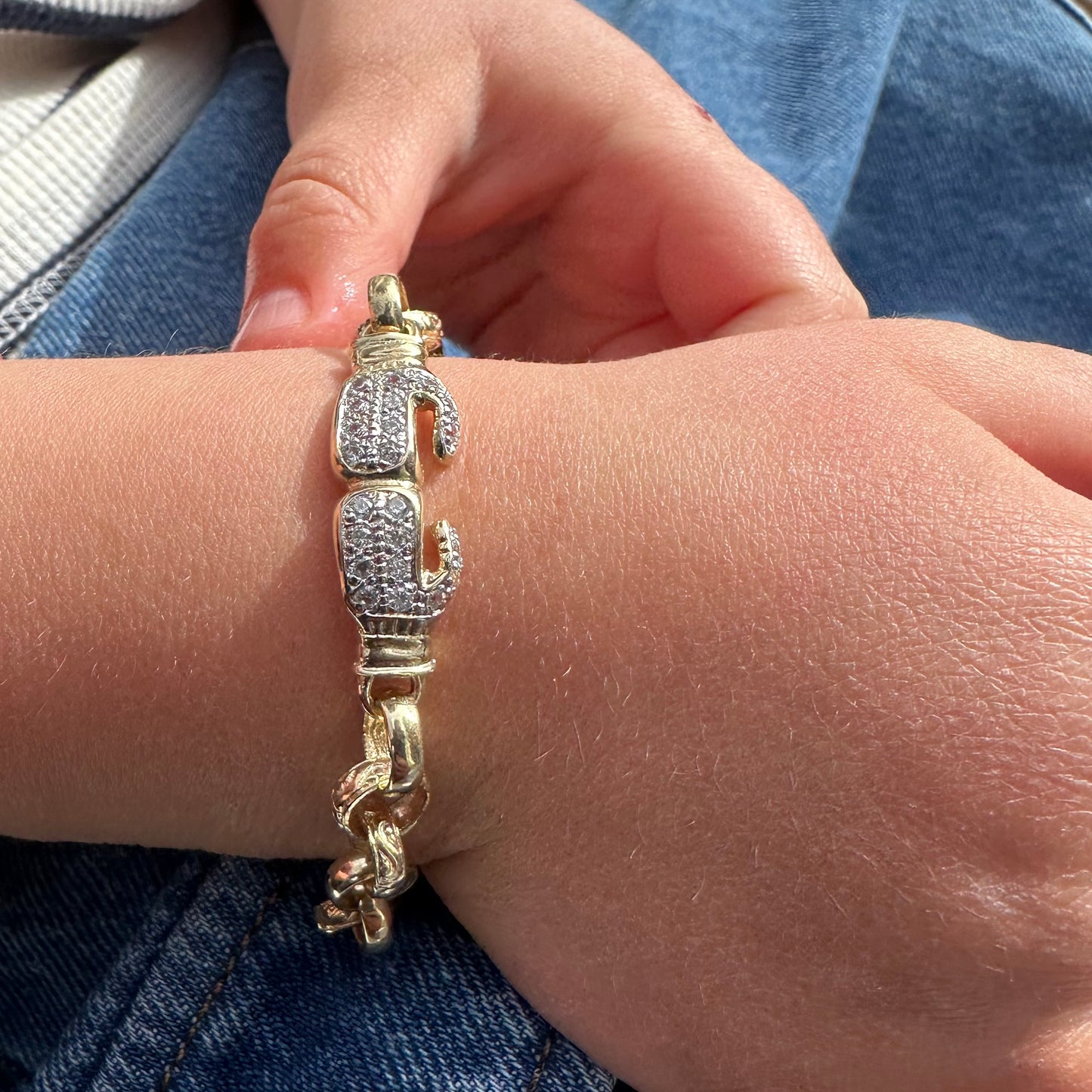 9ct Yellow Gold Gemset Medium Boxing Glove Belcher Link Bracelet