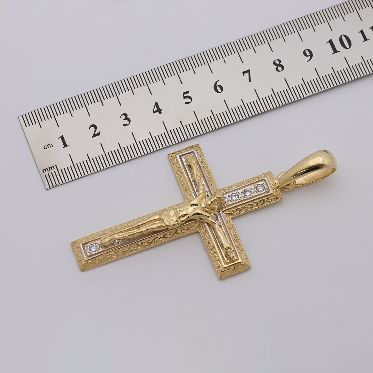 9ct Yellow Gold Orante Large Gemset Crucifix Cross