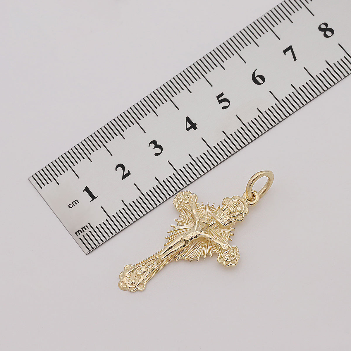 9ct Yellow Gold Crucifix Cross Pendant