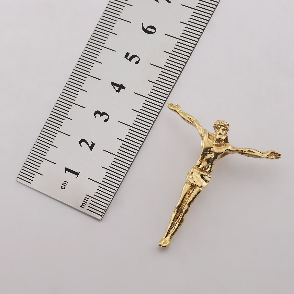 9ct Yellow Gold Polished Crucifix Pendant