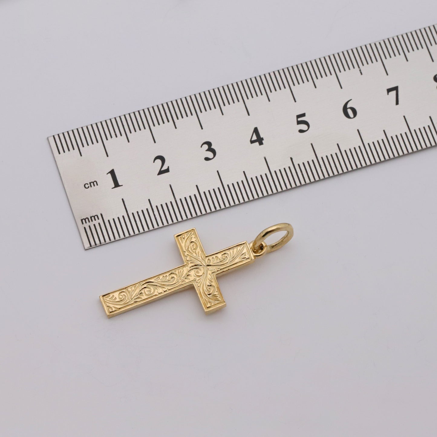 9ct Yellow Gold Ornate Patterned Classic Cross