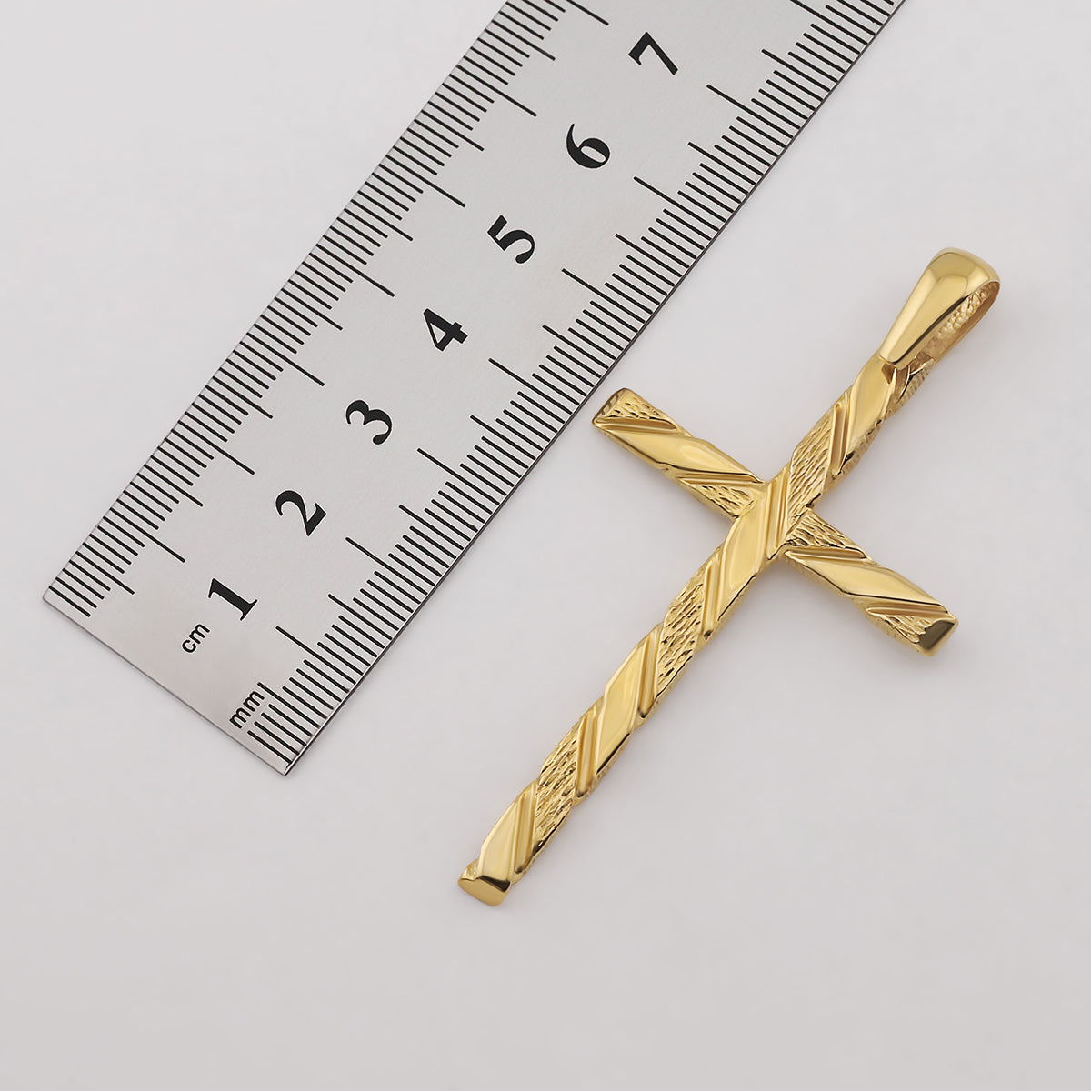 9ct Yellow Gold Polished & Textured Twist Cross