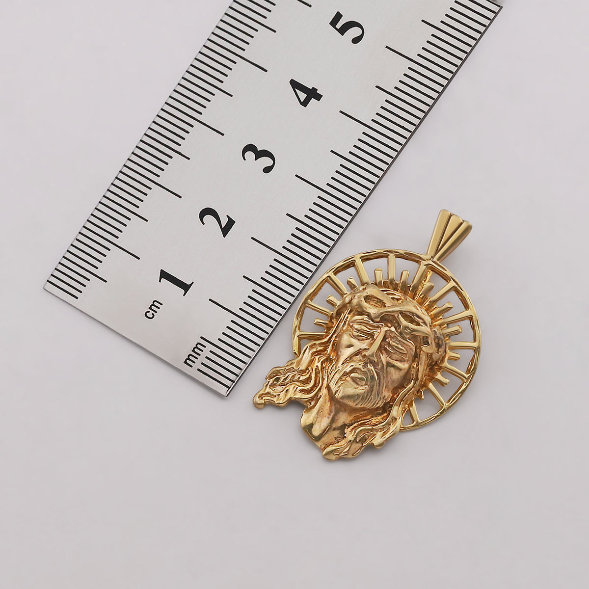 9ct Yellow Gold Face Of Jesus Halo Pendant