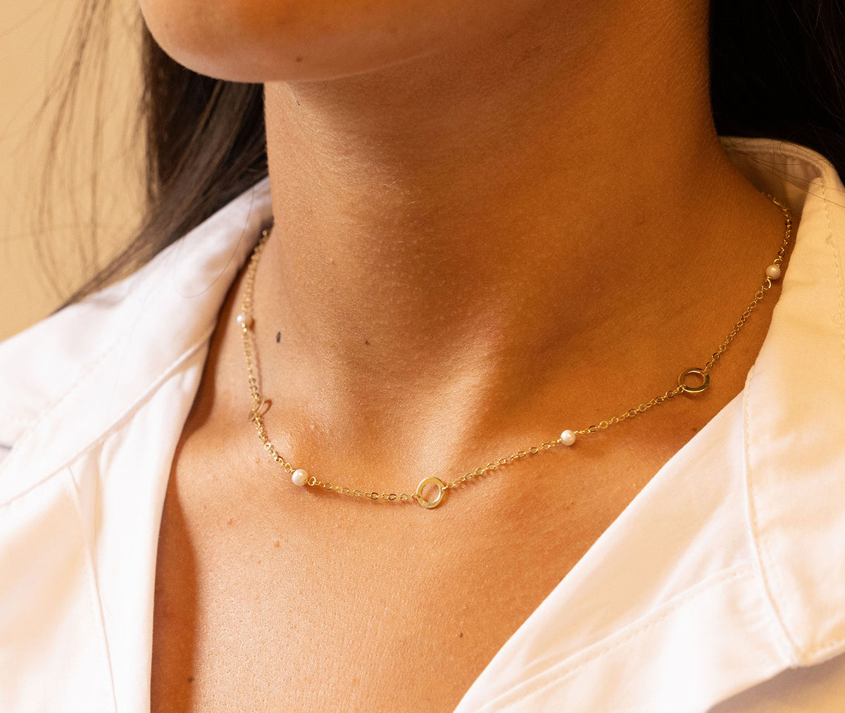 9ct Yellow Gold Circle And Pearl Chain- 16"