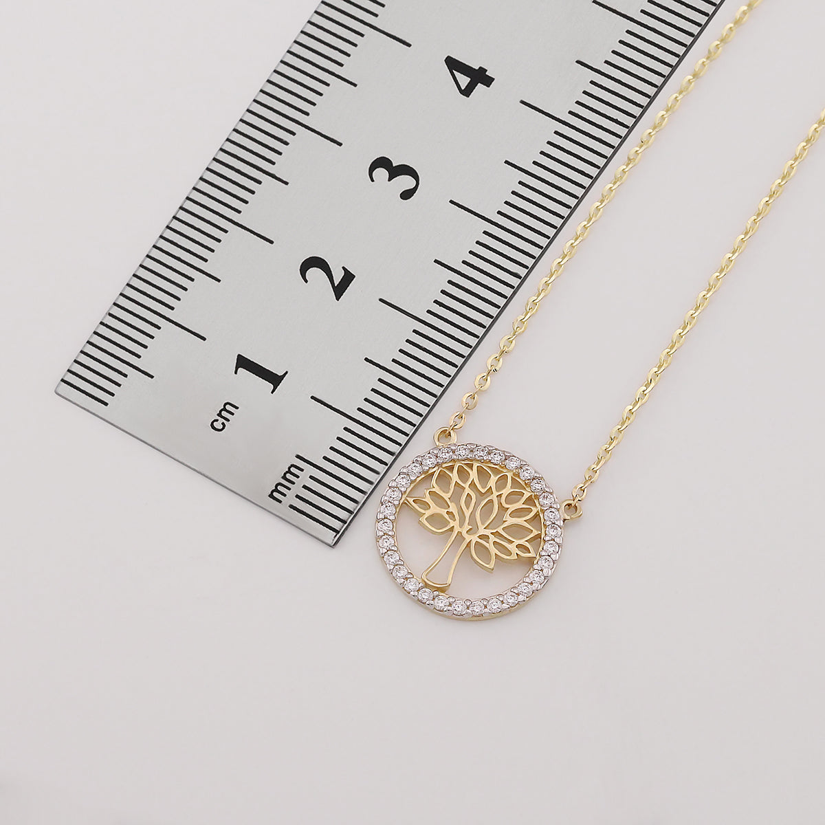 9ct Yellow Gold Gem-Set Tree Of Life Chain - 16"