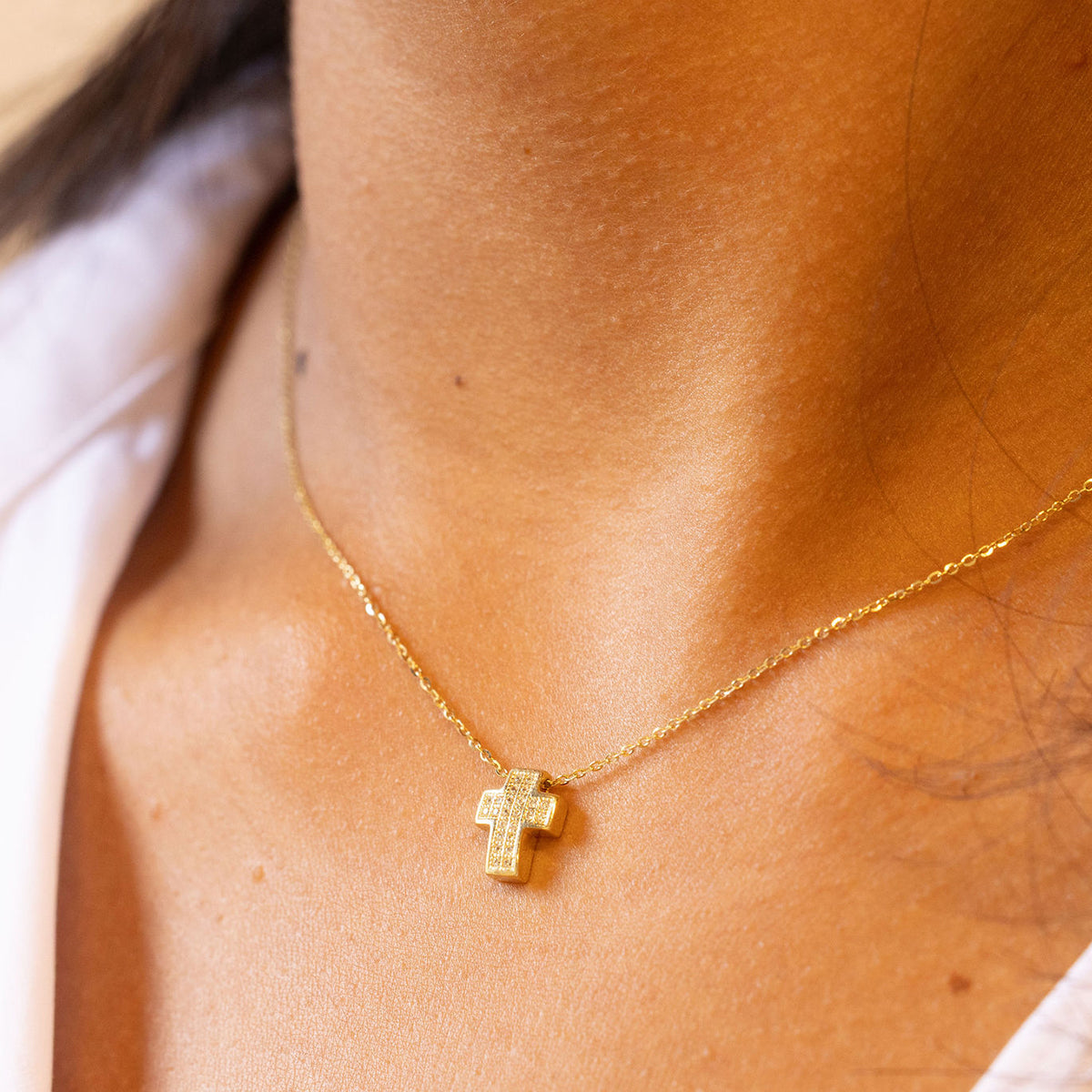 9ct Yellow Gold Gem-Set Cross Chain - 16"