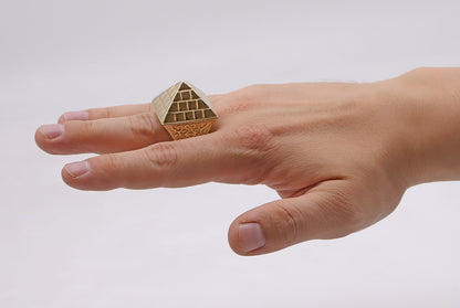 9ct Yellow Gold Solid Large Pyramid Ring