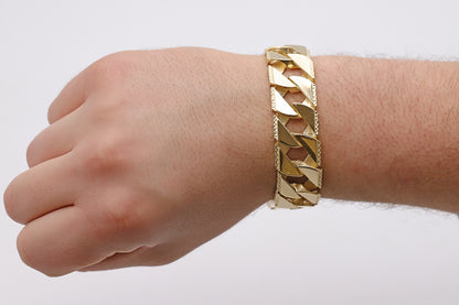 9ct Yellow Gold Textured Curb Style 19.5mm Bracelet -8.5"