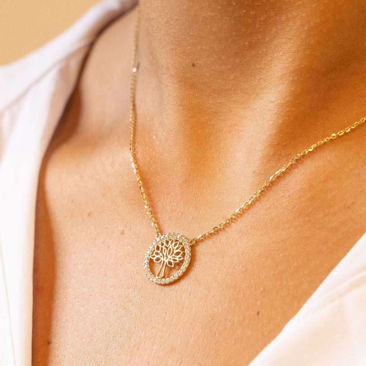 9ct Yellow Gold Gem-Set Tree Of Life Chain - 16"
