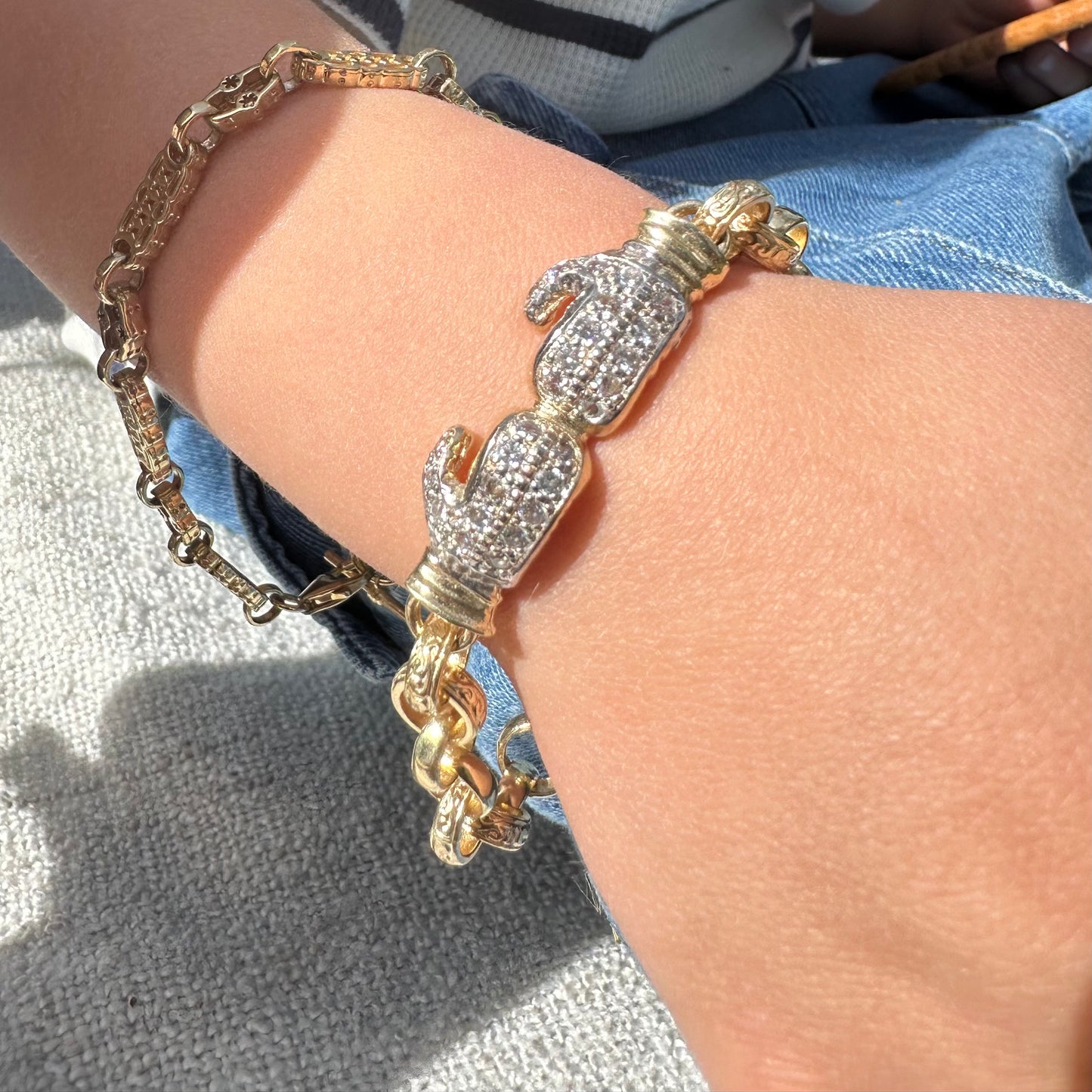 9ct Yellow Gold Gem-Set Heavy Boxing Glove Belcher Link Bracelet